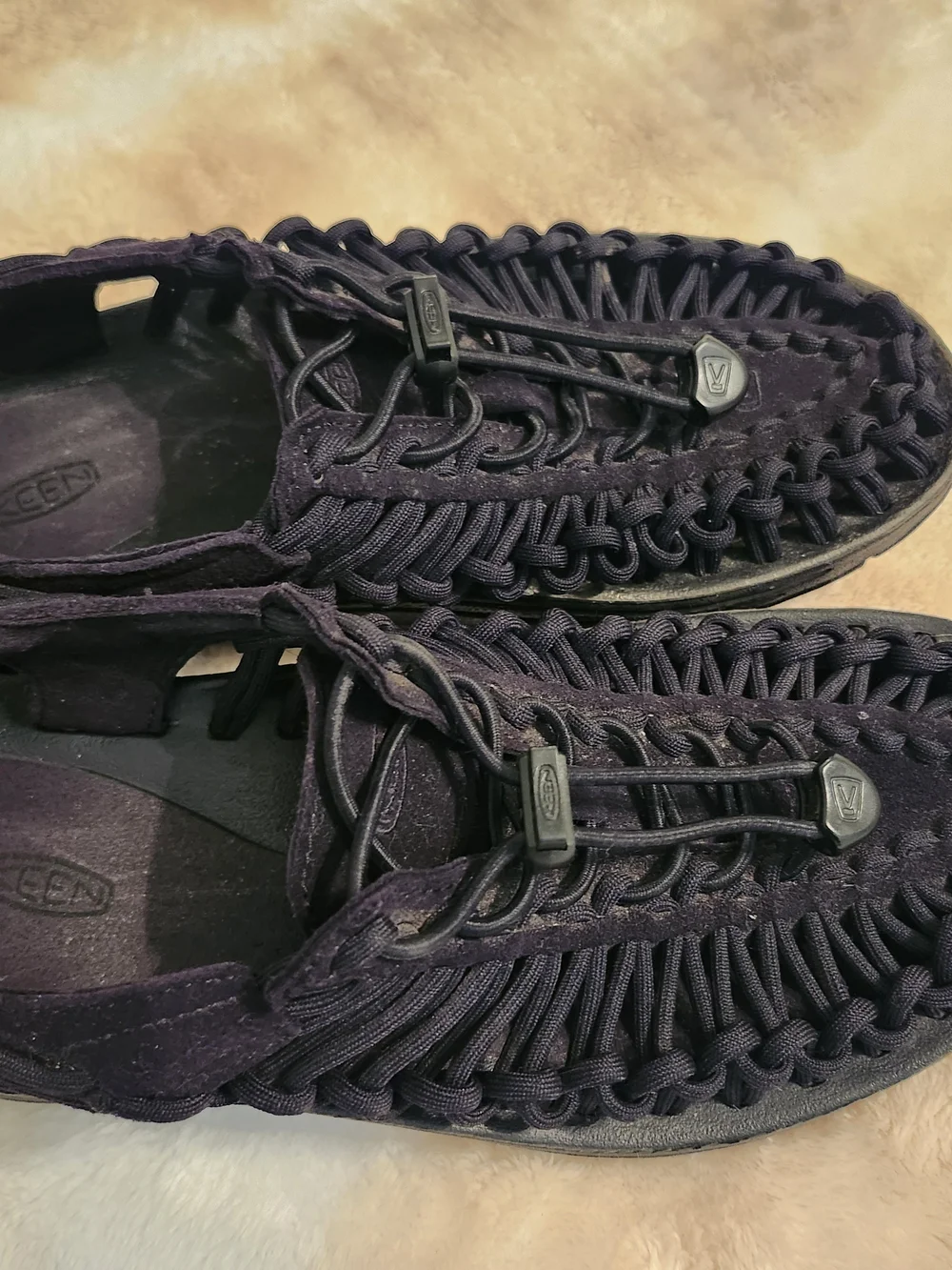 Keen Black Cord Woven Slip On Sandals Adjustable Tie Black Women 7.5